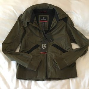 NWT Victorinox jacket, size M